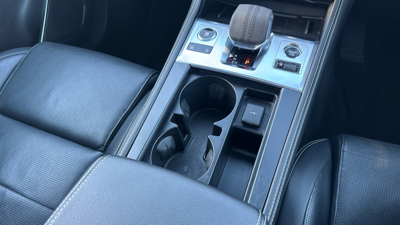 Jaguar F-Pace 2.0 D200 R-Dynamic Black 5dr Auto AWD Diesel Estate